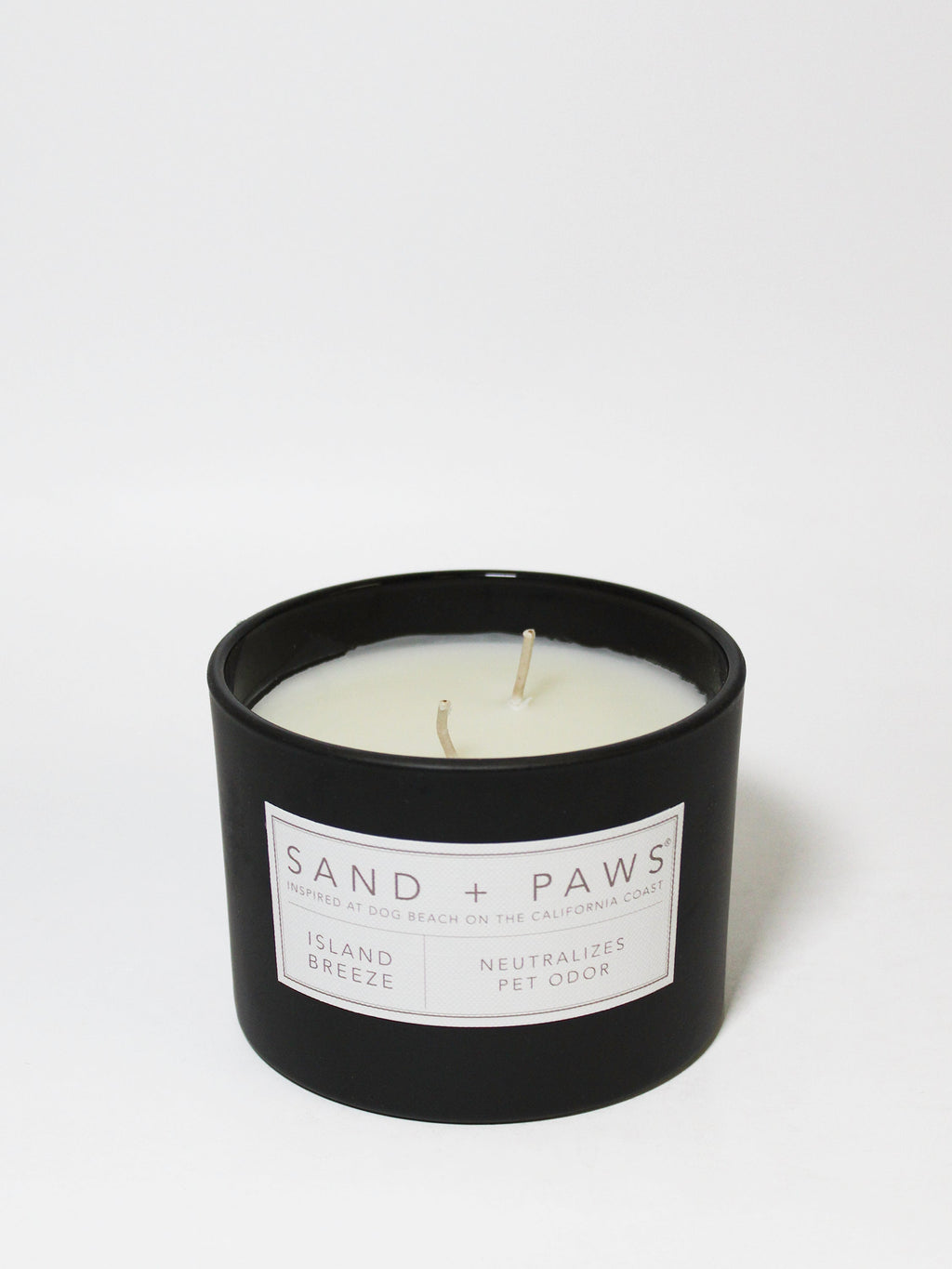 Sand + Paws Island Breeze 12 oz Cozy scented candle