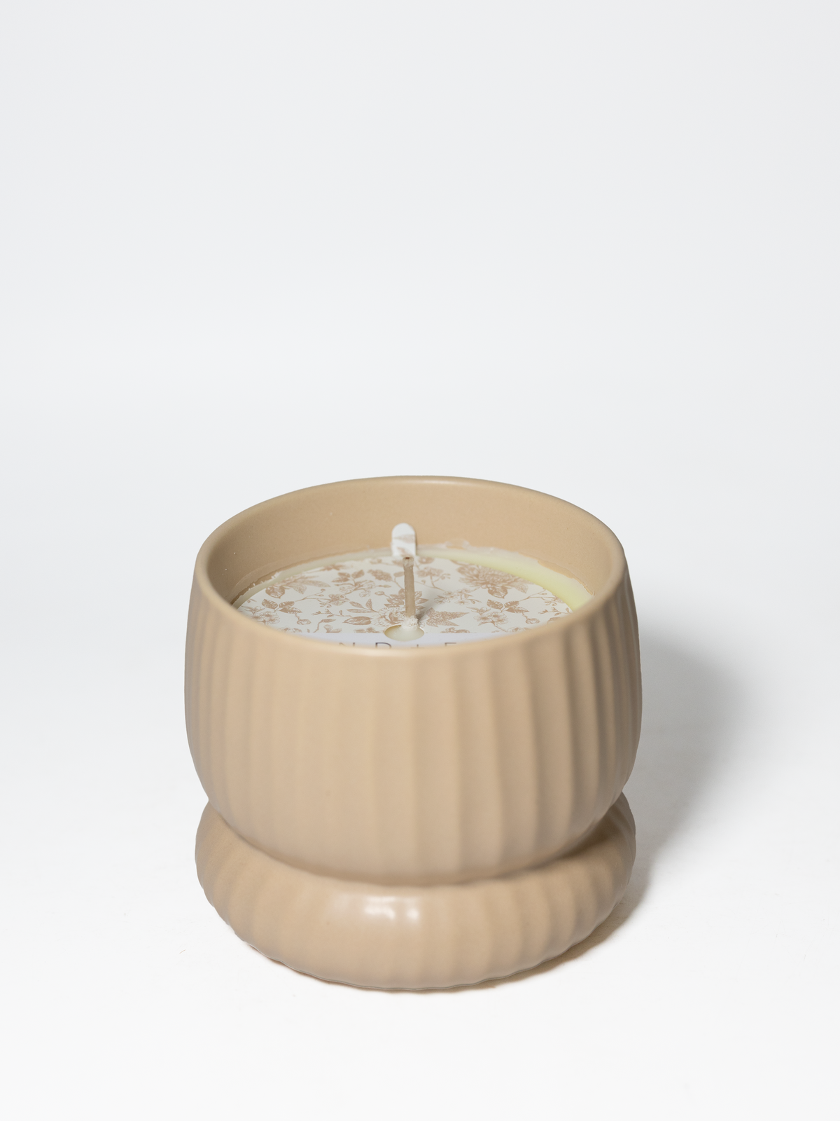 Cashmere & Linen 10 oz Cozy scented candle