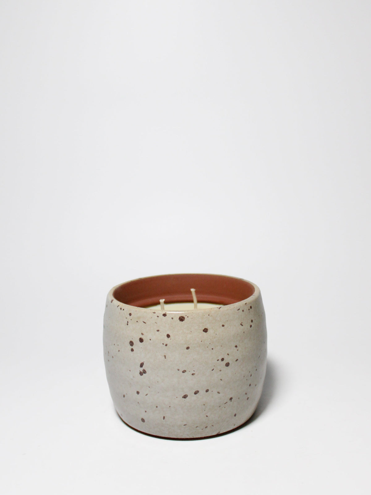 Ocean Mist Natural Home 13 oz Cozy scented candle