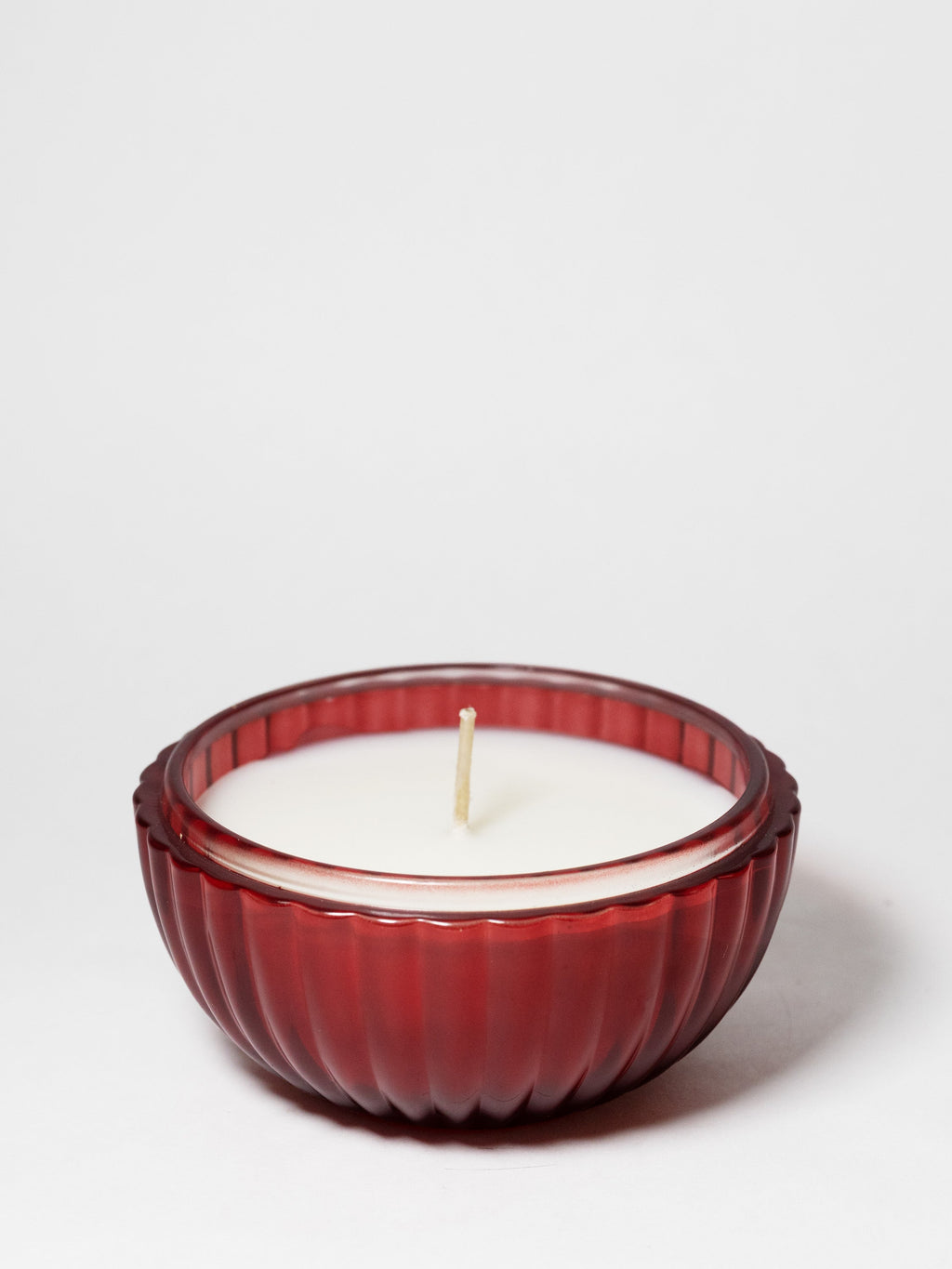Cinnamon Noel 6 oz Cozy scented candle