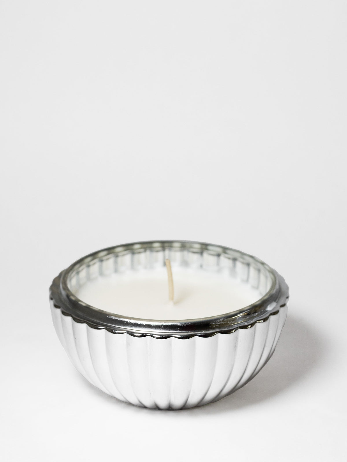Firewood & Silver Fir 6 oz Cozy scented candle