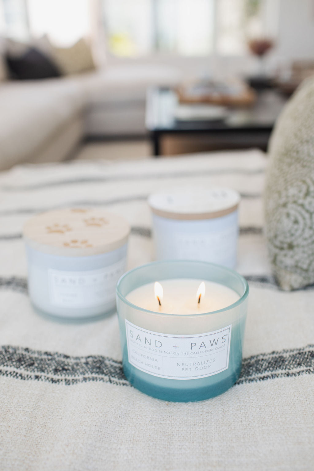 Sand + Paws California Beach House 12 oz Cozy scented candle