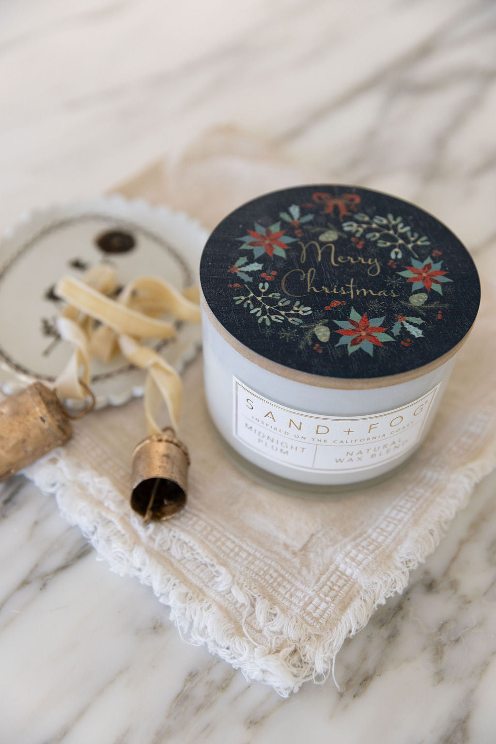 Midnight Plum 12 oz Cozy scented candle