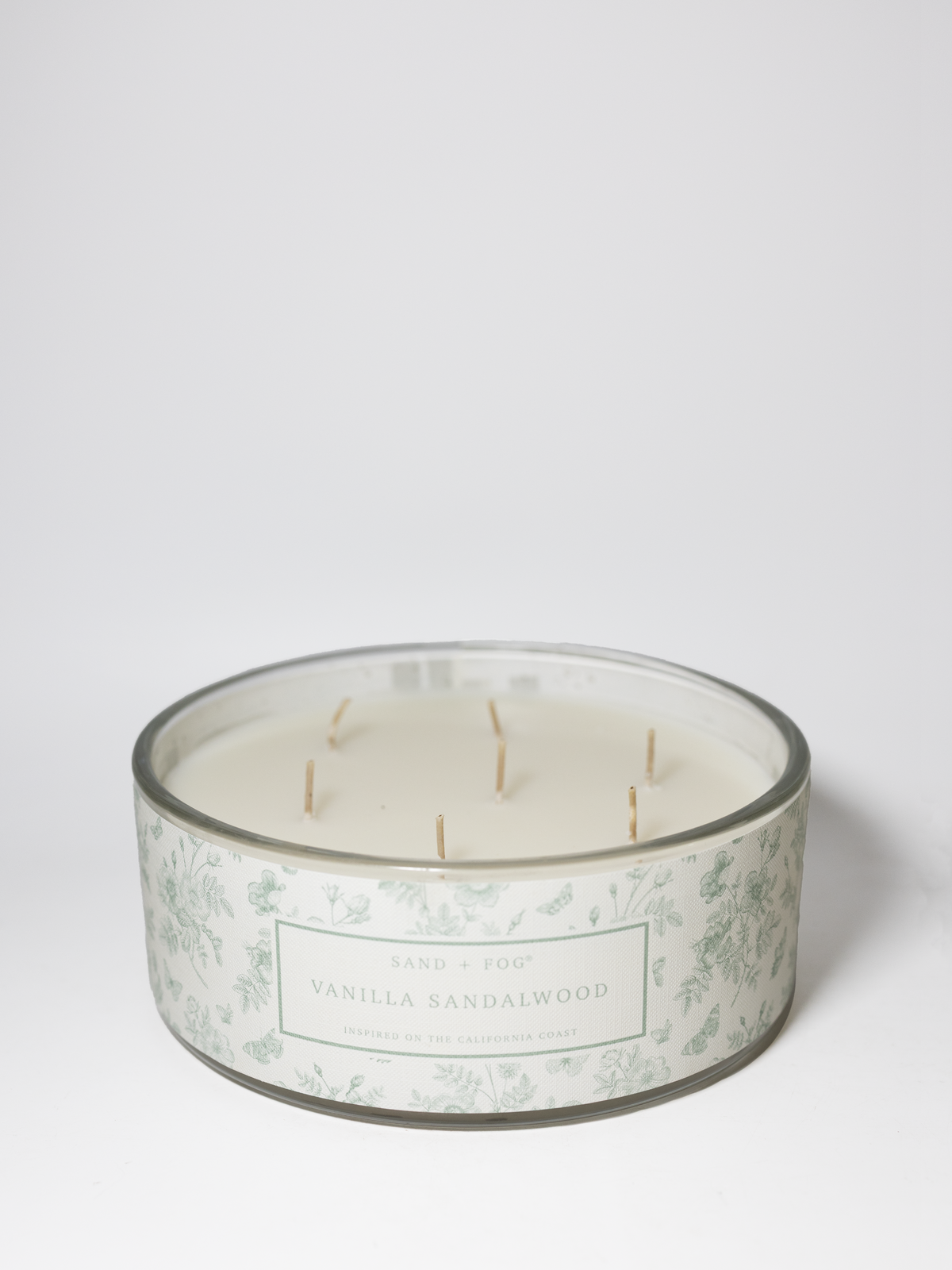Vanilla Sandalwood 34 oz Cozy scented candle