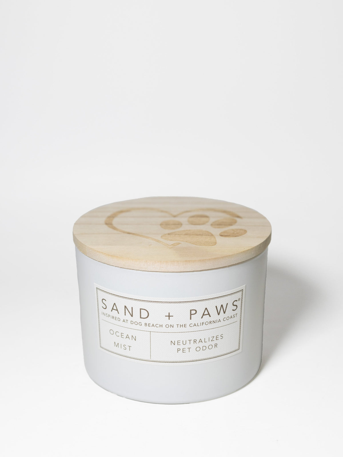 Sand + Paws Ocean Mist 12 oz Cozy scented candle