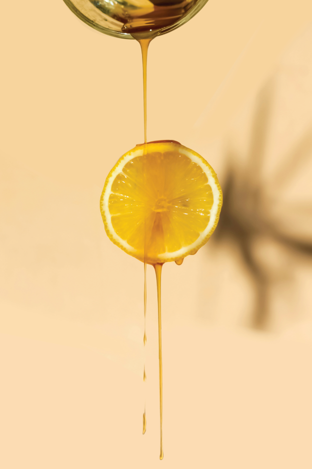 Sweet Lemon 12 oz Cozy scented candle