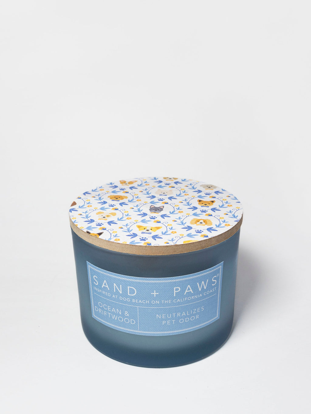 Sand + Paws Ocean & Driftwood 12 oz Cozy scented candle
