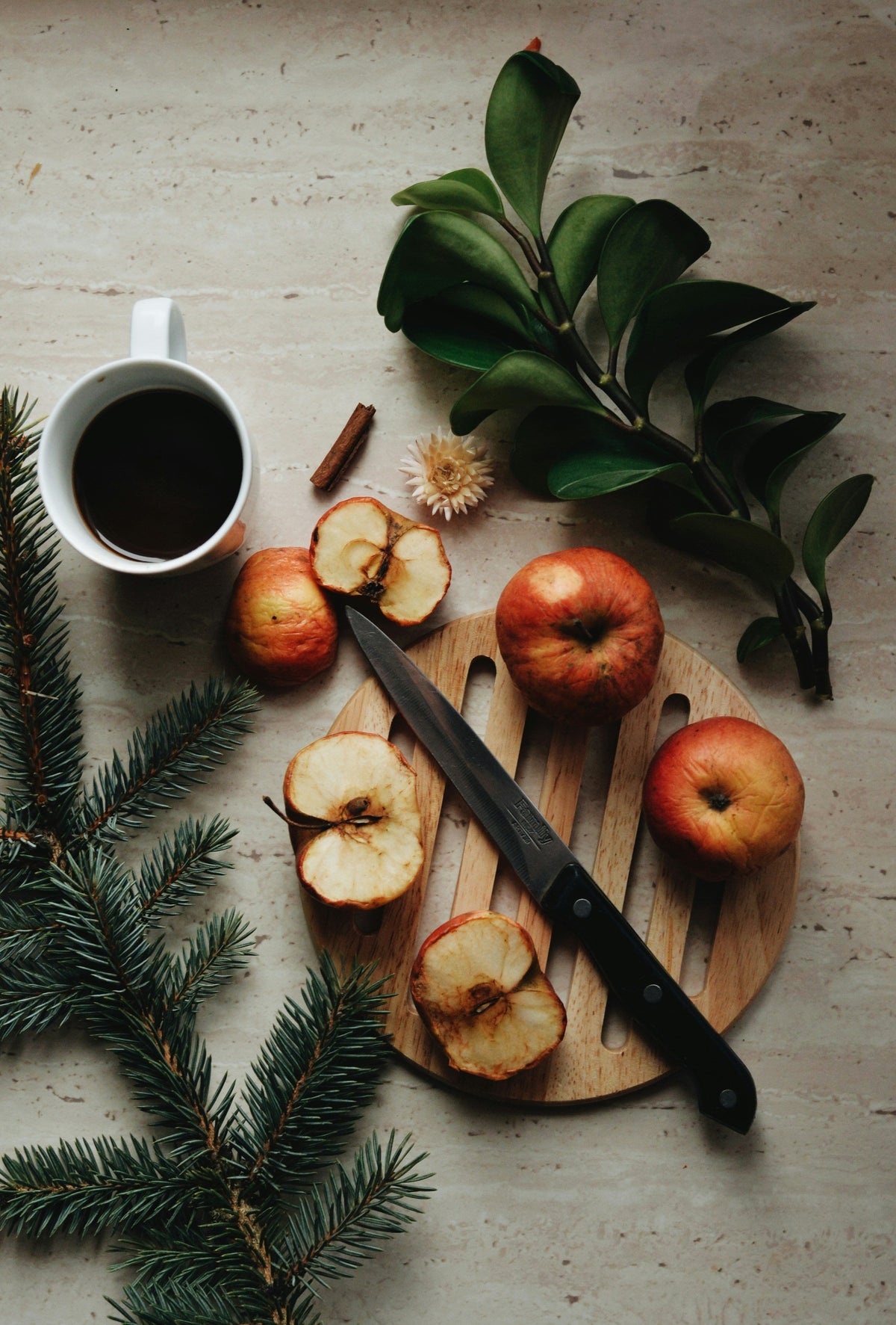 Apple Spice 12 oz Cozy scented candle